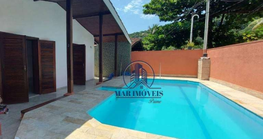 Casa com 3 dormitórios para alugar, 130 m² por R$ 4.500,01/mês - Jardim Albamar - Guarujá/SP