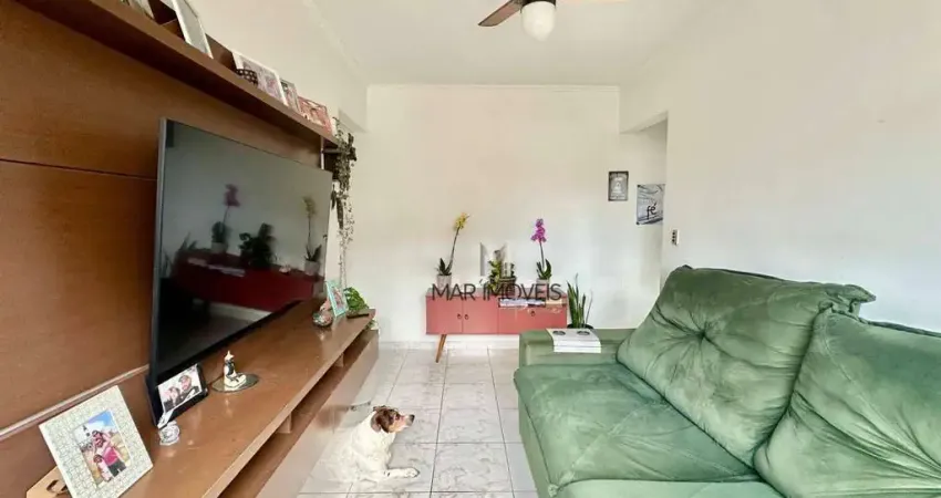 Apartamento à venda na Praia da Enseada/Mar Imóveis Prime.