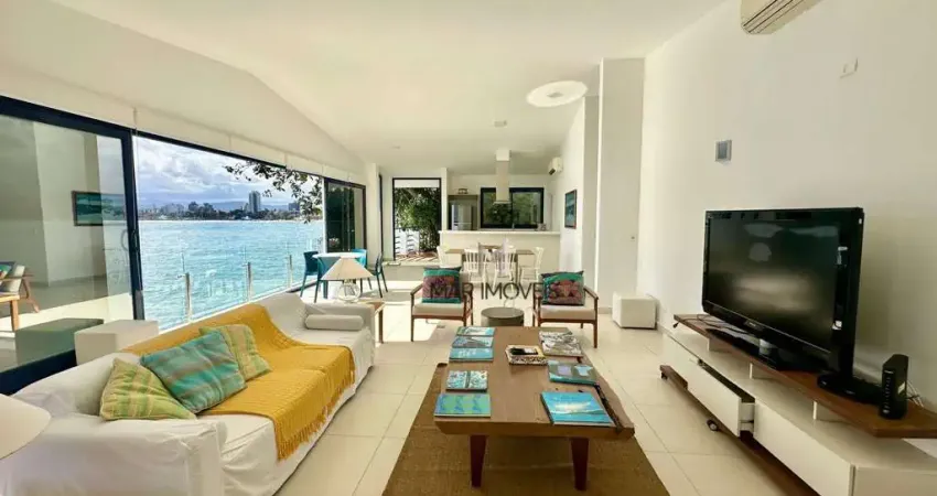 Casa frente total ao mar disponível para venda ou locação anual/ mar imóveis prime.