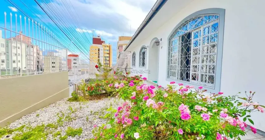 Casa com 3 quartos à venda na Rua Irmã Bonavita, 81, Capoeiras, Florianópolis