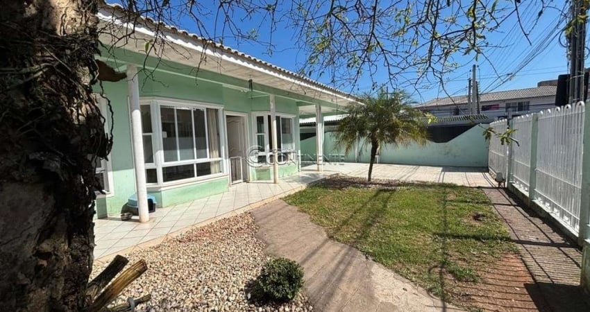 Casa com 4 quartos à venda na Rua Joaquim Fernandez de Oliveira, 32, Abraão, Florianópolis
