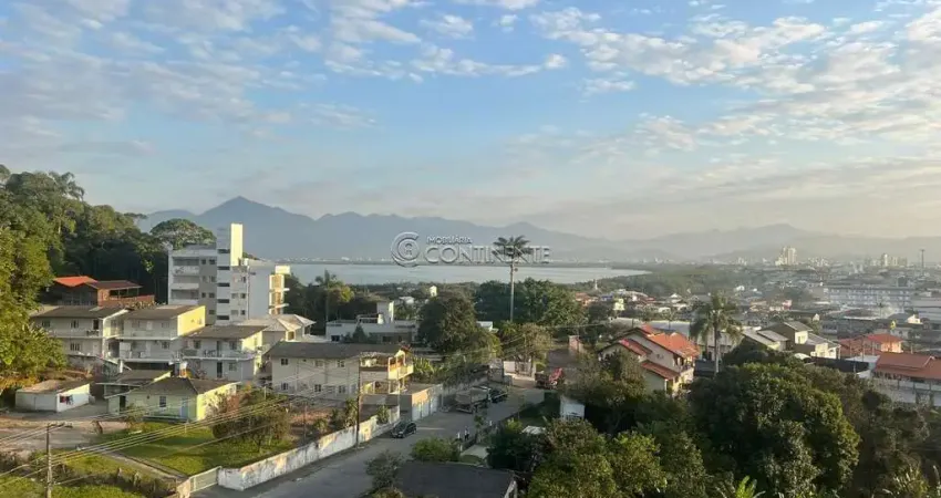 Apartamento com 2 quartos à venda na Rua Frederico Afonso, 5780, Ponta de Baixo, São José