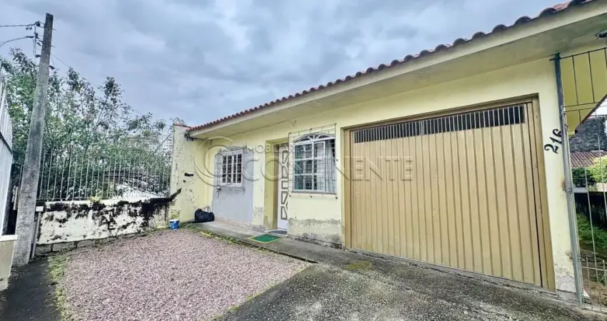 Casa com 3 quartos à venda na Rua Acácio Moreira, 216, Capoeiras, Florianópolis