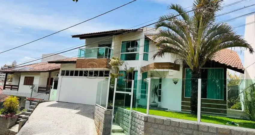 Casa com 3 quartos à venda na Rua Eduardo Nader, 159, Bom Abrigo, Florianópolis