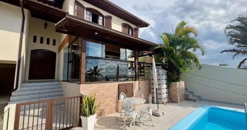 Casa com 5 quartos à venda na Rua Mário Cândido da Silva, 32, Abraão, Florianópolis