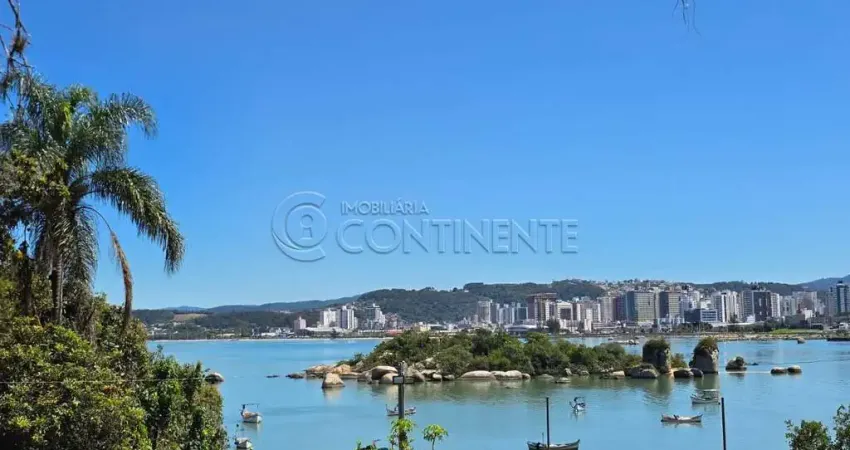 Apartamento com 3 quartos à venda na Rua João Meirelles, 929, Abraão, Florianópolis