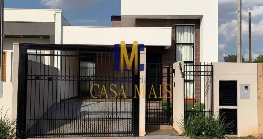 Excelente  Casa a Venda Com Piscina, a Poucos minutos do Centro
