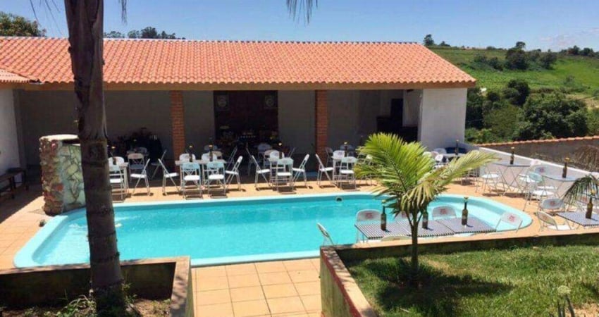 Chácara para Venda em Salto, Salto de São José, 3 dormitórios, 1 suíte, 4 banheiros, 4 vagas