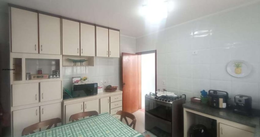 Casa em Condomínio para Venda em Itu, Presidente Médice, 3 dormitórios, 1 suíte, 4 banheiros, 2 vagas