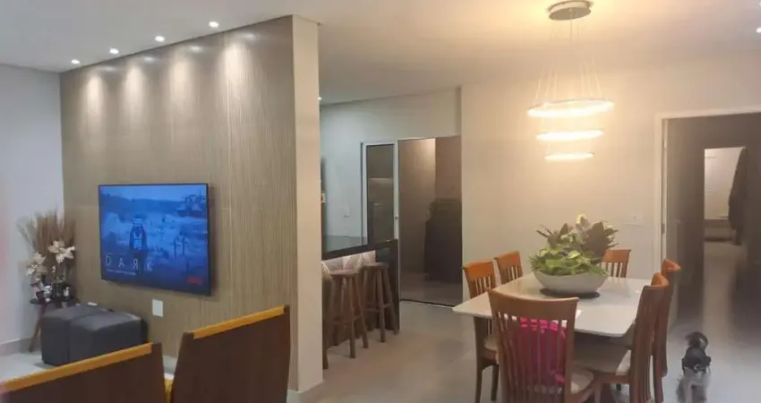Casa para Venda em Itu, Parque Nossa Senhora da Candelária, 3 dormitórios, 1 suíte, 3 banheiros, 2 vagas