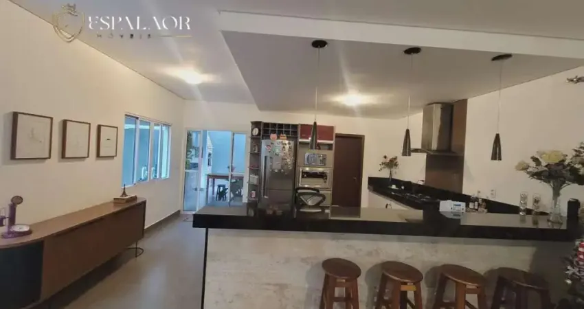 Casa para Venda em Salto, Jardim Panorama, 3 dormitórios, 1 suíte, 3 banheiros, 2 vagas
