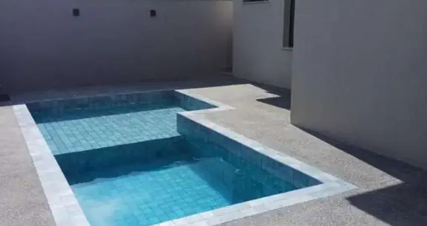 Casa no Condomínio Lagos D`Icarai