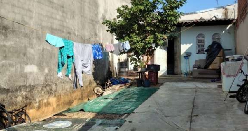 Casa para Venda em Salto, Loteamento Terras de São Pedro e São Paulo, 2 dormitórios, 1 banheiro, 4 vagas