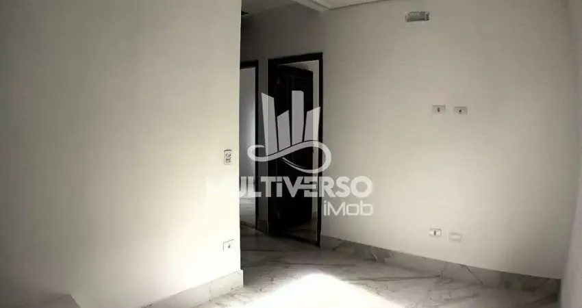 Casa de 2 dorm em Condomínio com Piscina e Área Gourmet no Maracanã