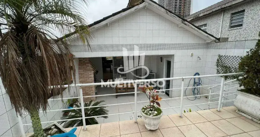 Casa à venda, 4 quartos no bairro Aparecida em Santos