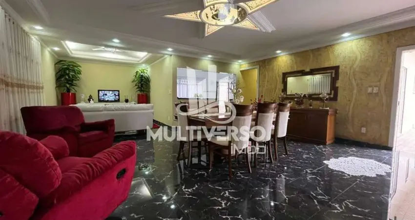 Casa à venda, 6 quartos no bairro canto do forte em praia grande