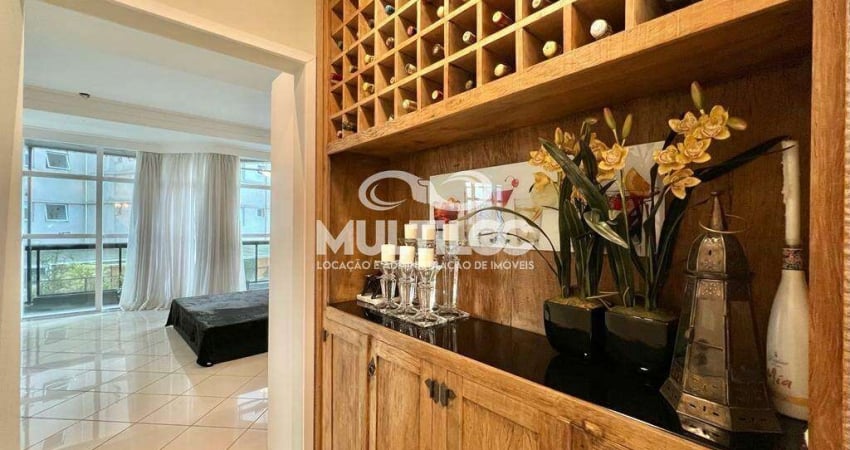 Apartamento com 3 quartos para alugar no Gonzaga, Santos 