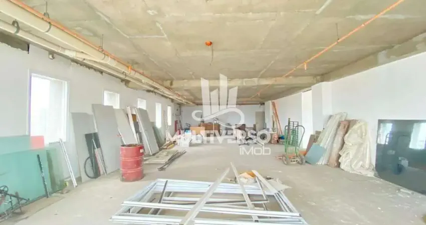 Salão Comercial para aluguel, no bairro Gonzaga em Santos