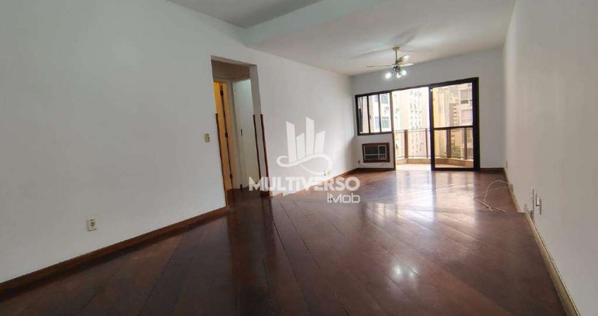 02 dormitórios sendo 01 suíte e quarto de empregada, Aparecida, 1 quadra da praia, R$745.000,00 ótima localização