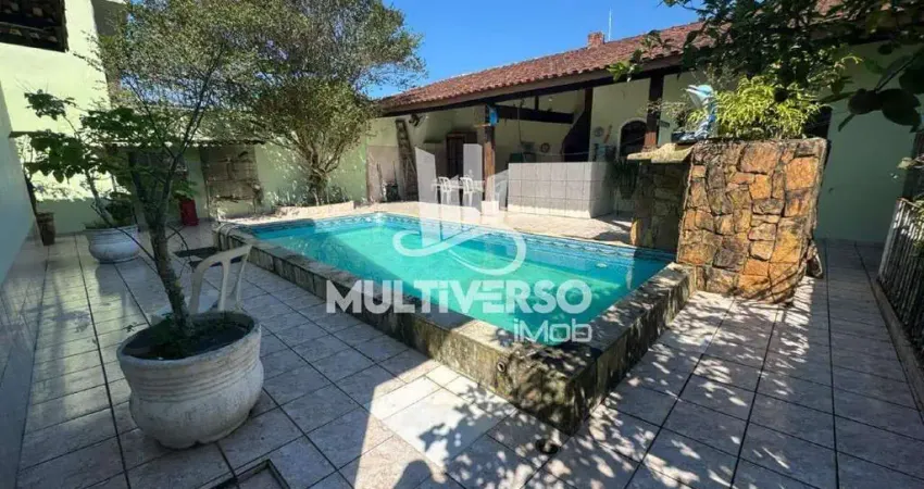 Casa à venda, 3 quartos no bairro Flórida em Praia Grande