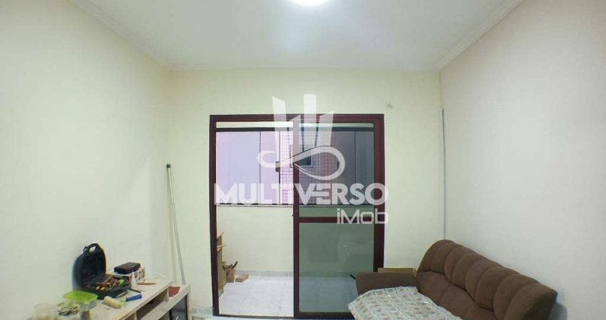 Apartamento Amplo de 2 dormitórios com Piscina