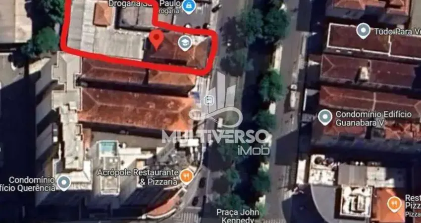 Terreno à venda, no bairro José Menino em Santos