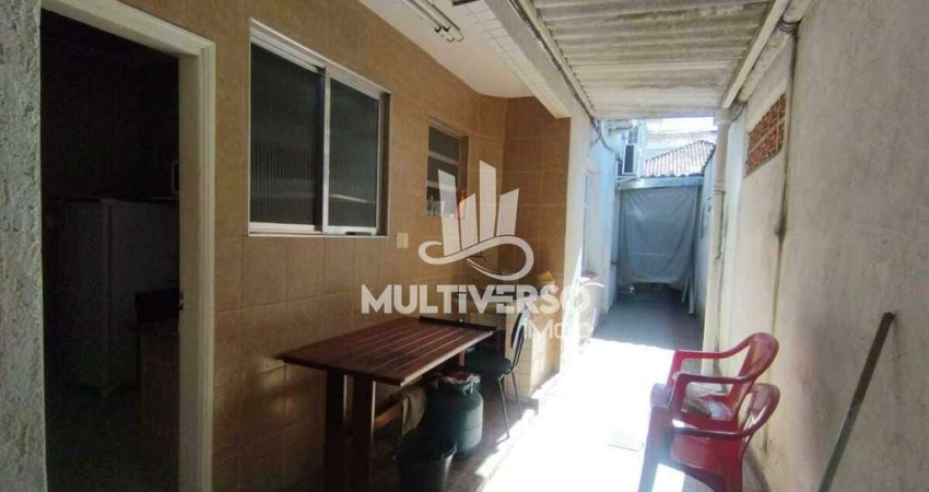 Casa à venda, 2 quartos no bairro Campo Grande em Santos