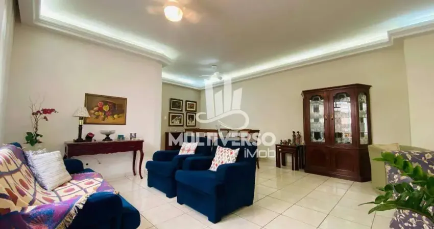 Casa com 3 quartos à venda no Embaré, Santos 
