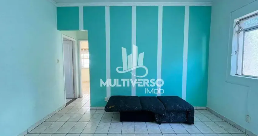 Oportunidade para Reforma – 2 dormitórios (copa revertida como terceiro dormitório) no segundo andar – Ponta da Praia, Santos