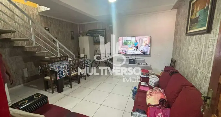 Sobrado à venda, 2 quartos no bairro Ocian em Praia Grande