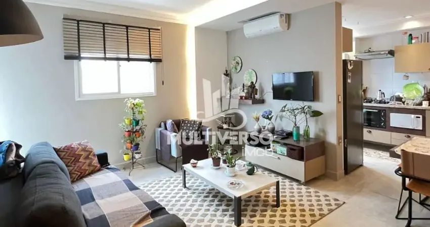 Apartamento de 1 dormitório com varanda gourmet e vaga demarcada – pronto para morar no coração de santos