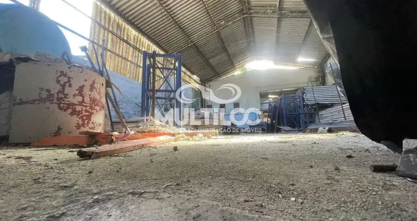 Terreno comercial para alugar na Vila Mathias, Santos 