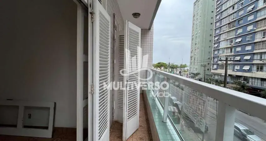 Apartamento 2 dormitórios na quadra da praia no boqueirão em santos