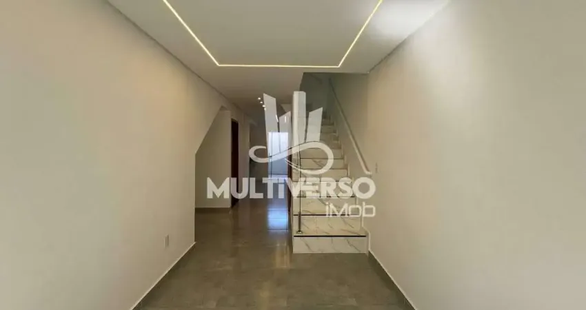 Casa com 2 quartos à venda na Vila Caiçara, Praia Grande 