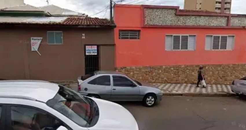 Excelente  residencia ampla muito bem localizada