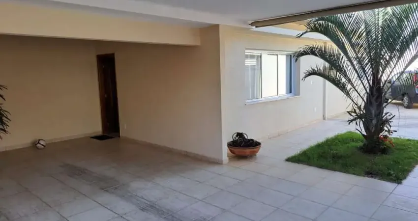 Casa com 4 quartos à venda no Jardim Bela Vista, Bauru 