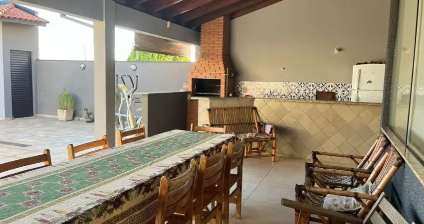 Casa com 4 quartos à venda no Parque Jardim Europa, Bauru 