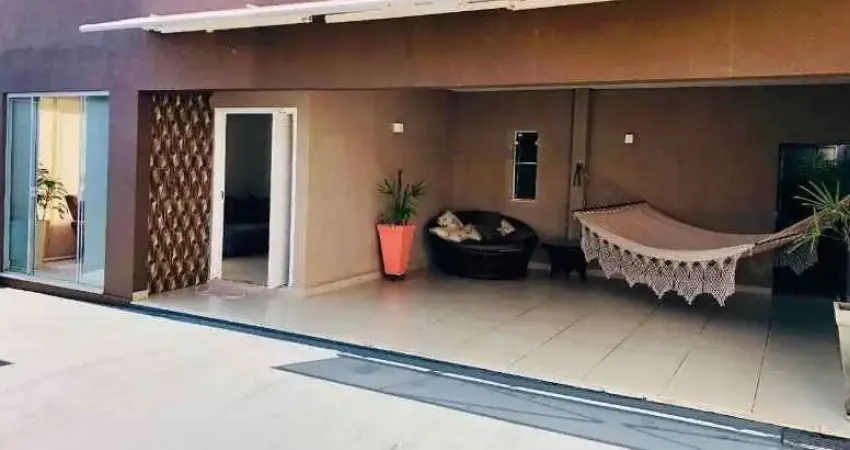 Casa com 3 quartos à venda na Vila Santista, Bauru 
