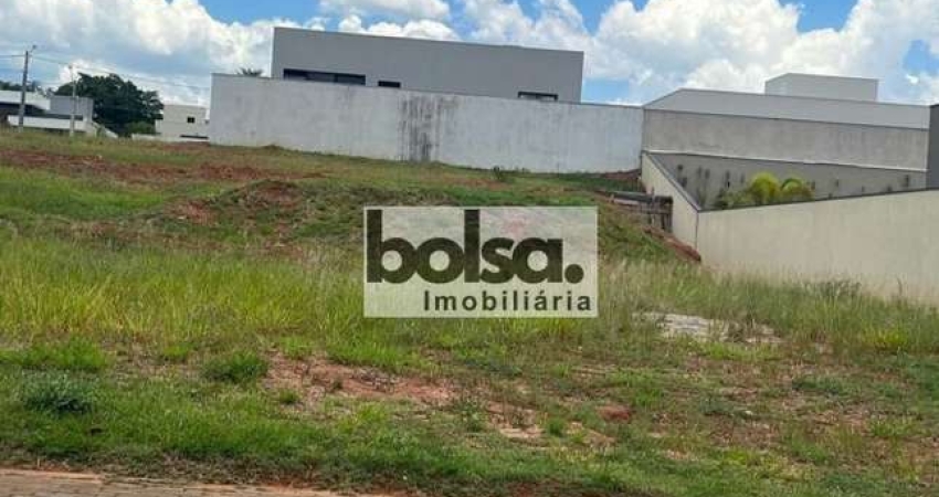 Terreno em condomínio fechado à venda no Residencial Villa Dumont, Bauru 