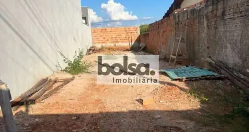 Terreno à venda no Jardim Silvestre, Bauru 