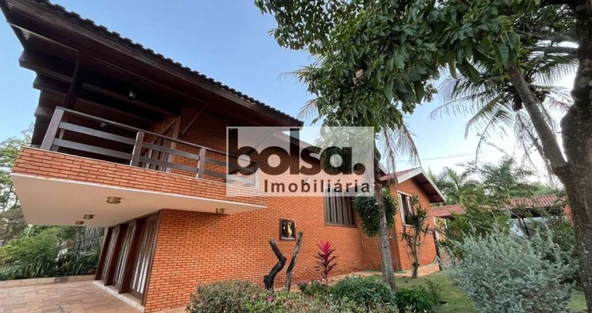 CASA MARAVILHOSA NO CONDOMINÍO SHANGRILÁ ! !