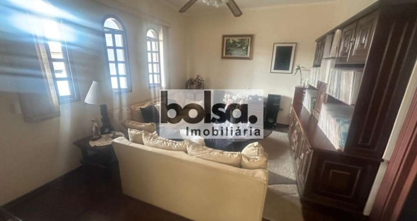 Casa para venda com 308 m² e 3 quartos em Jardim José Kalil, Bauru - SP