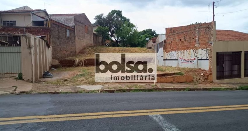 Terreno à venda no Parque Vista Alegre, Bauru 