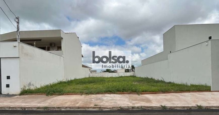 Terreno à venda no Jardim Estoril, Bauru 