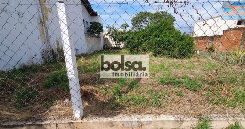 Terreno à venda no Jardim Estoril II, Bauru 