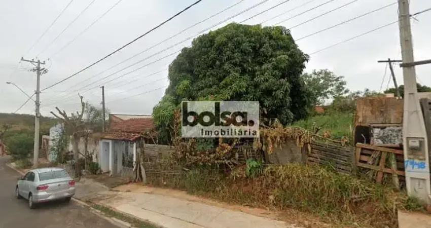 Terreno à venda no Parque Roosevelt, Bauru 