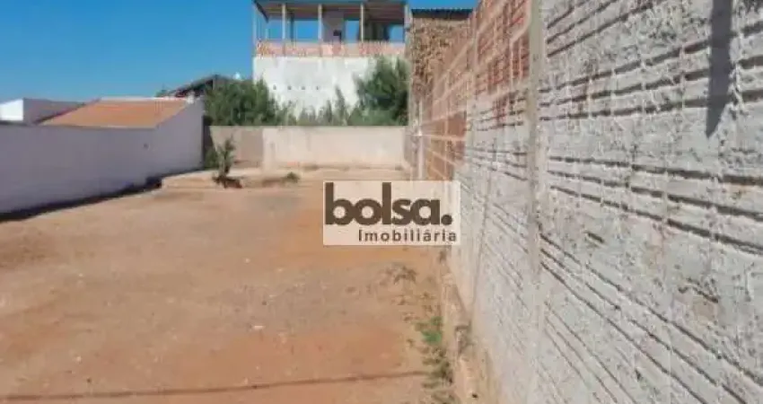 Terreno à venda no Parque Santa Edwiges, Bauru 