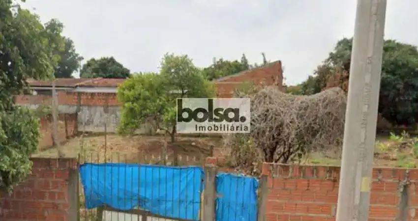 Terreno para venda com 623 m² em Jardim Nova Esperança, Bauru - SP