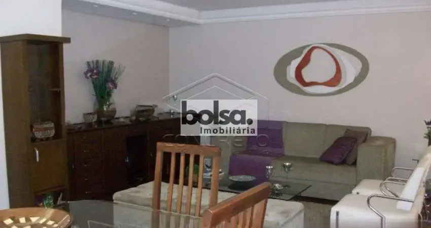 Oportunidade Imperdível! Sobrado completo e sofisticado para venda ou aluguel em localização privilegiada!