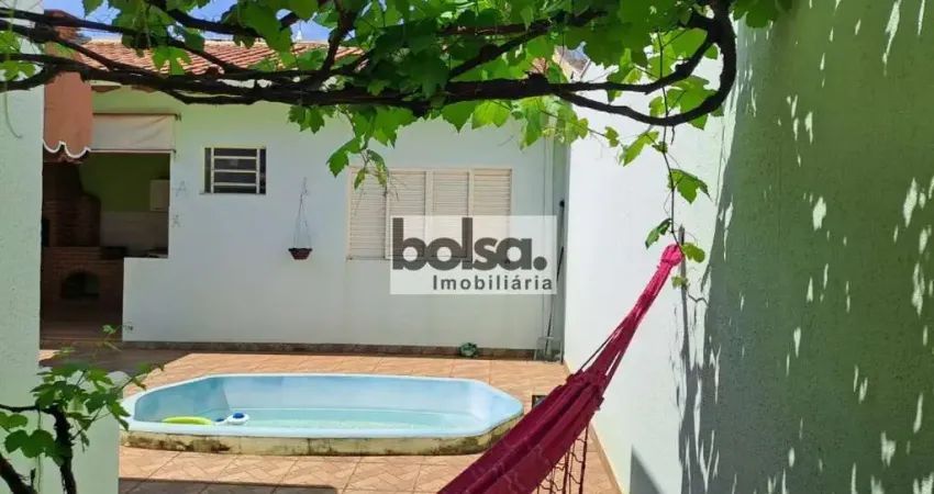 Casa com 3 quartos à venda no Centro, Bauru 